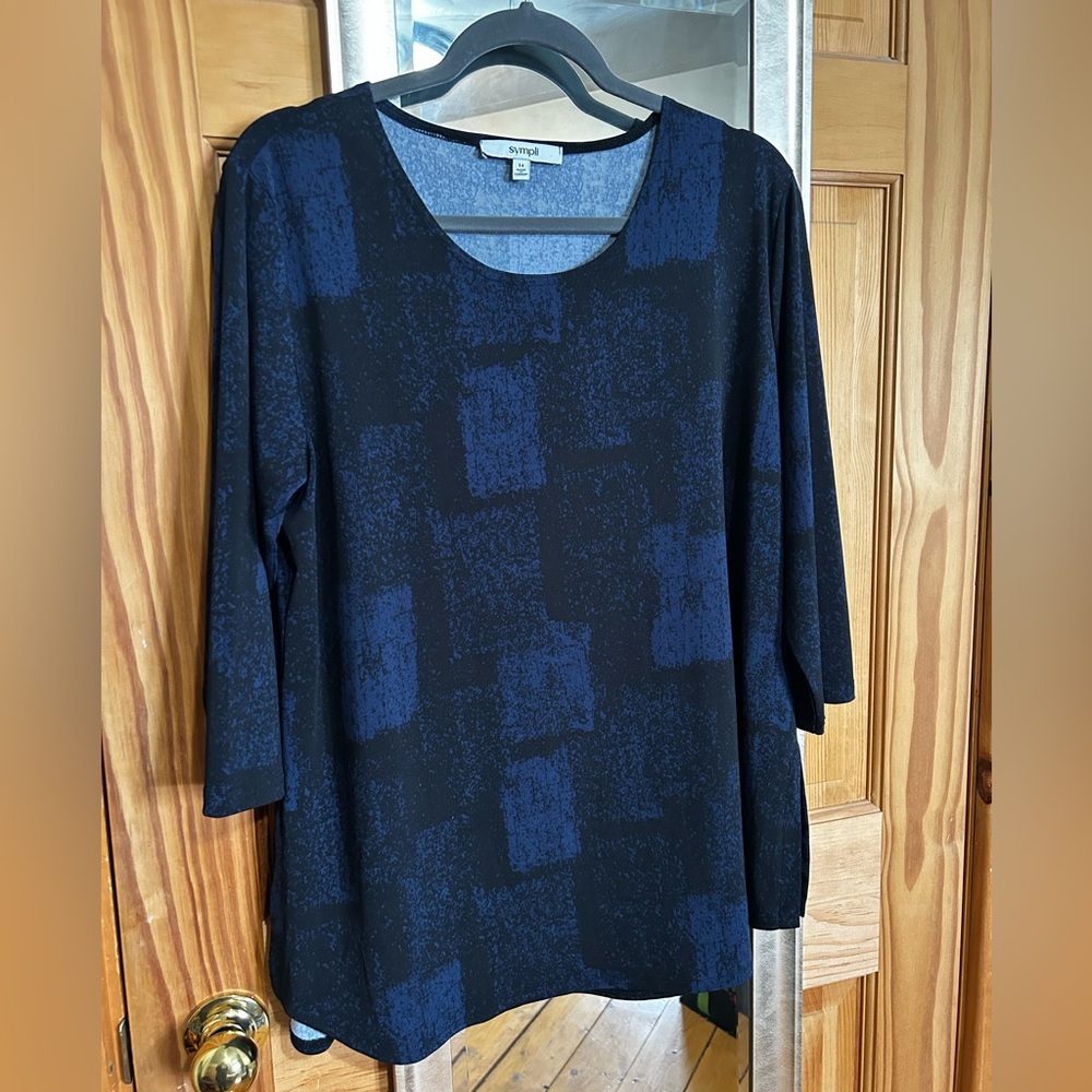 Sympli Black and Blue Long 3/4 Sleeve Top